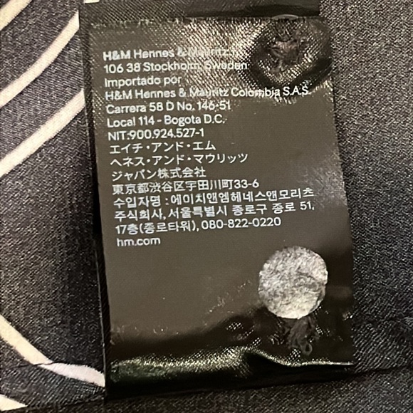 H&M Women’s Size Medium Long Satin Sheath Dress With Belt Black and White - Picture 14 of 14